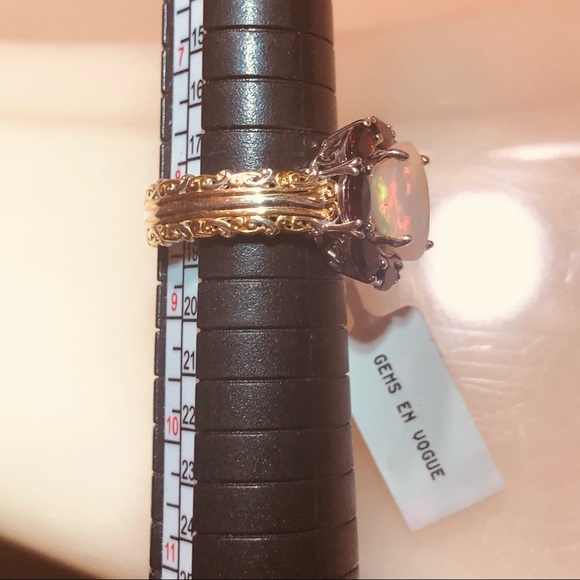 🌹NWT! Incredible Gems En Vogue Opal & Garnet Ring - Picture 16 of 16